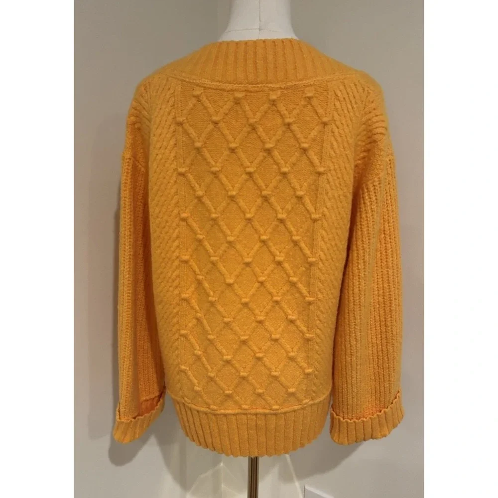 Anthropologie tillie neck